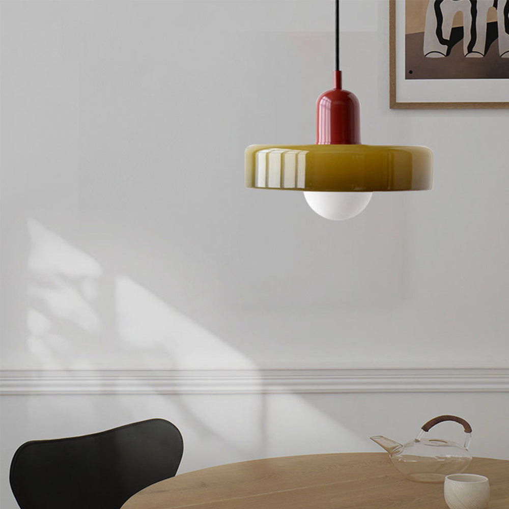 Ewerydays | Bauhaus-Pendelleuchte aus farbigem Glas