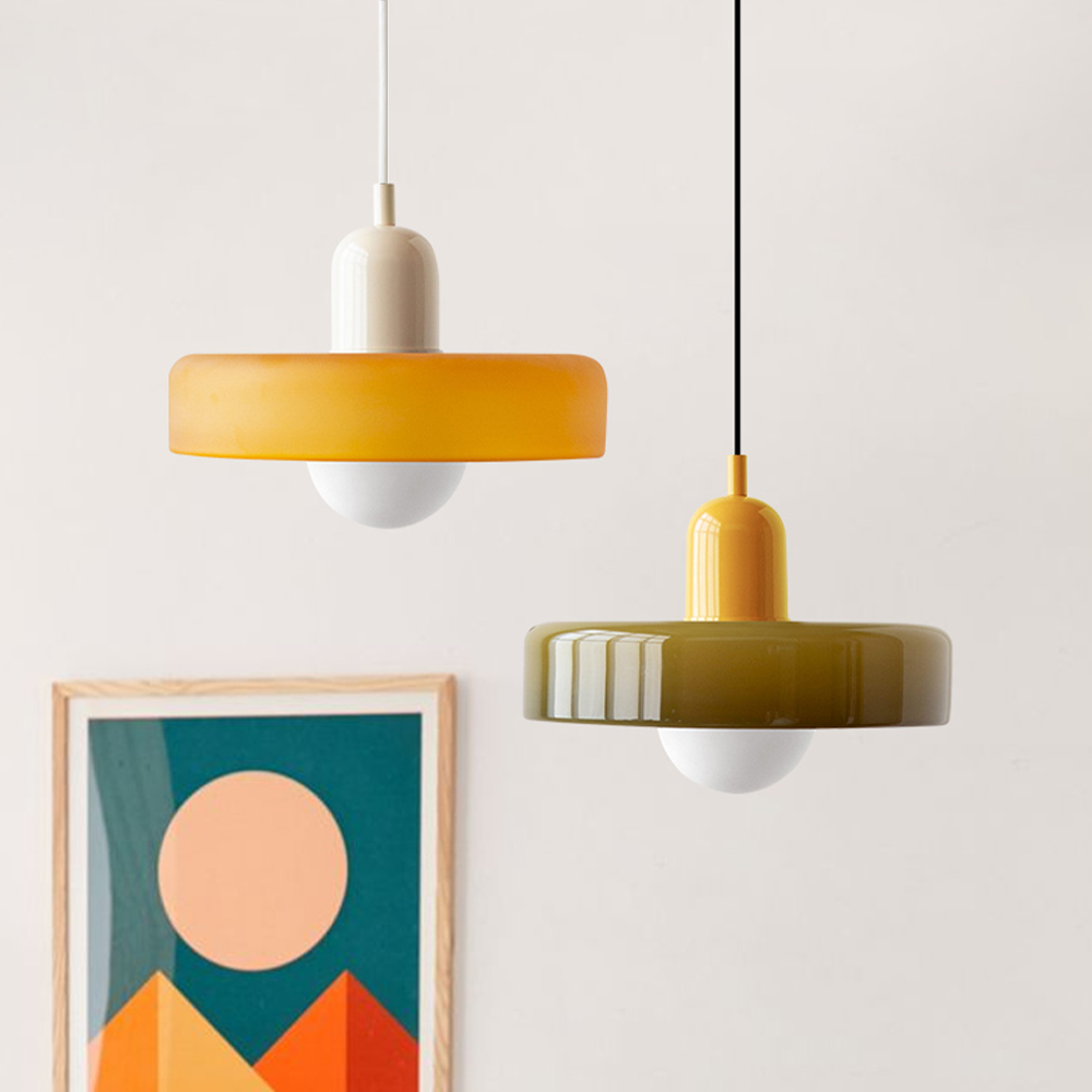 Ewerydays | Bauhaus-Pendelleuchte aus farbigem Glas