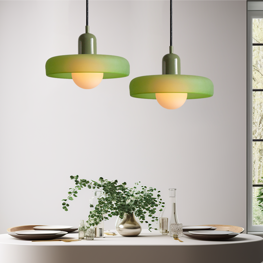 Ewerydays | Bauhaus-Pendelleuchte aus farbigem Glas