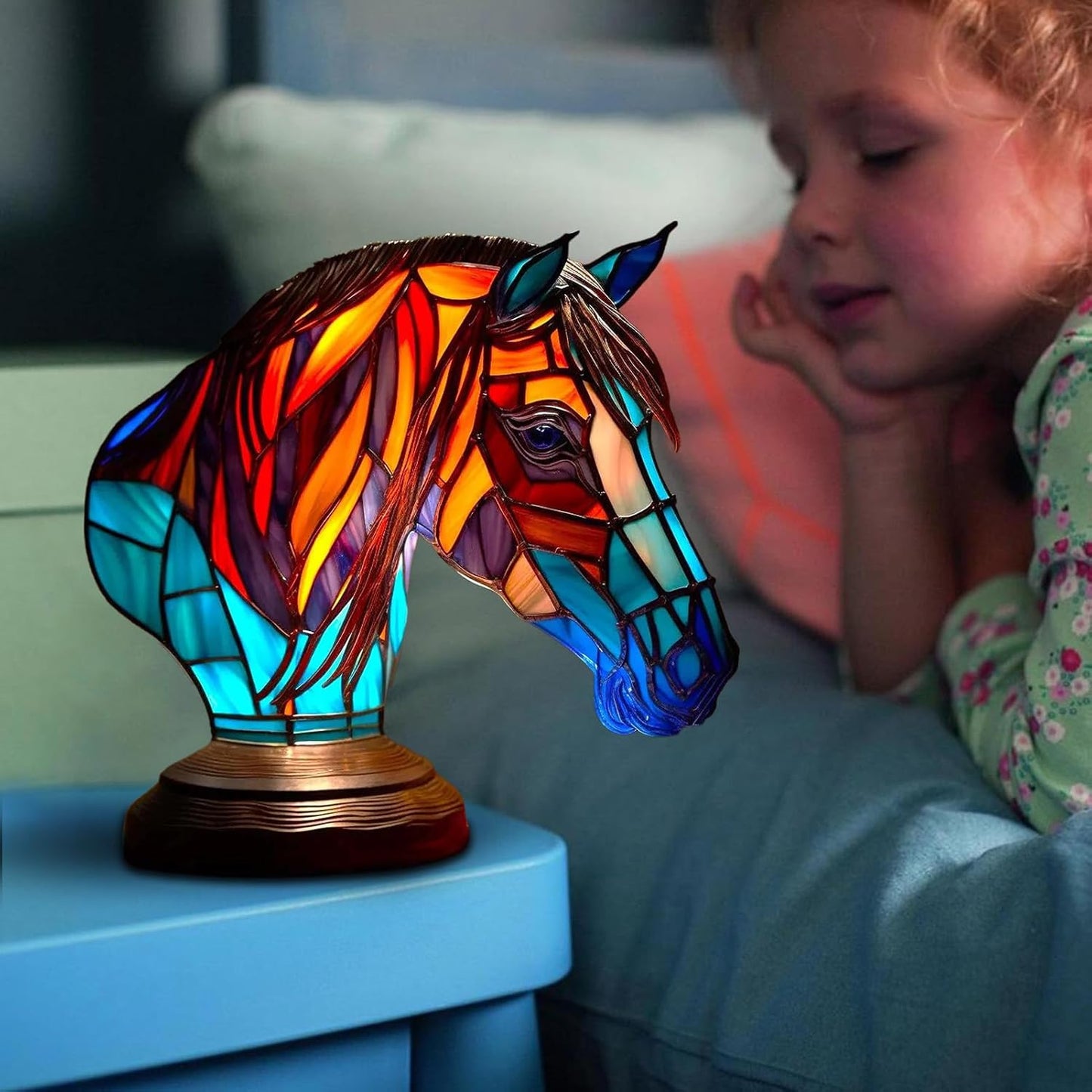 Ewerydays | LeuchtPferd - handgefertigte Lampe, die Herzen erstrahlen lässt