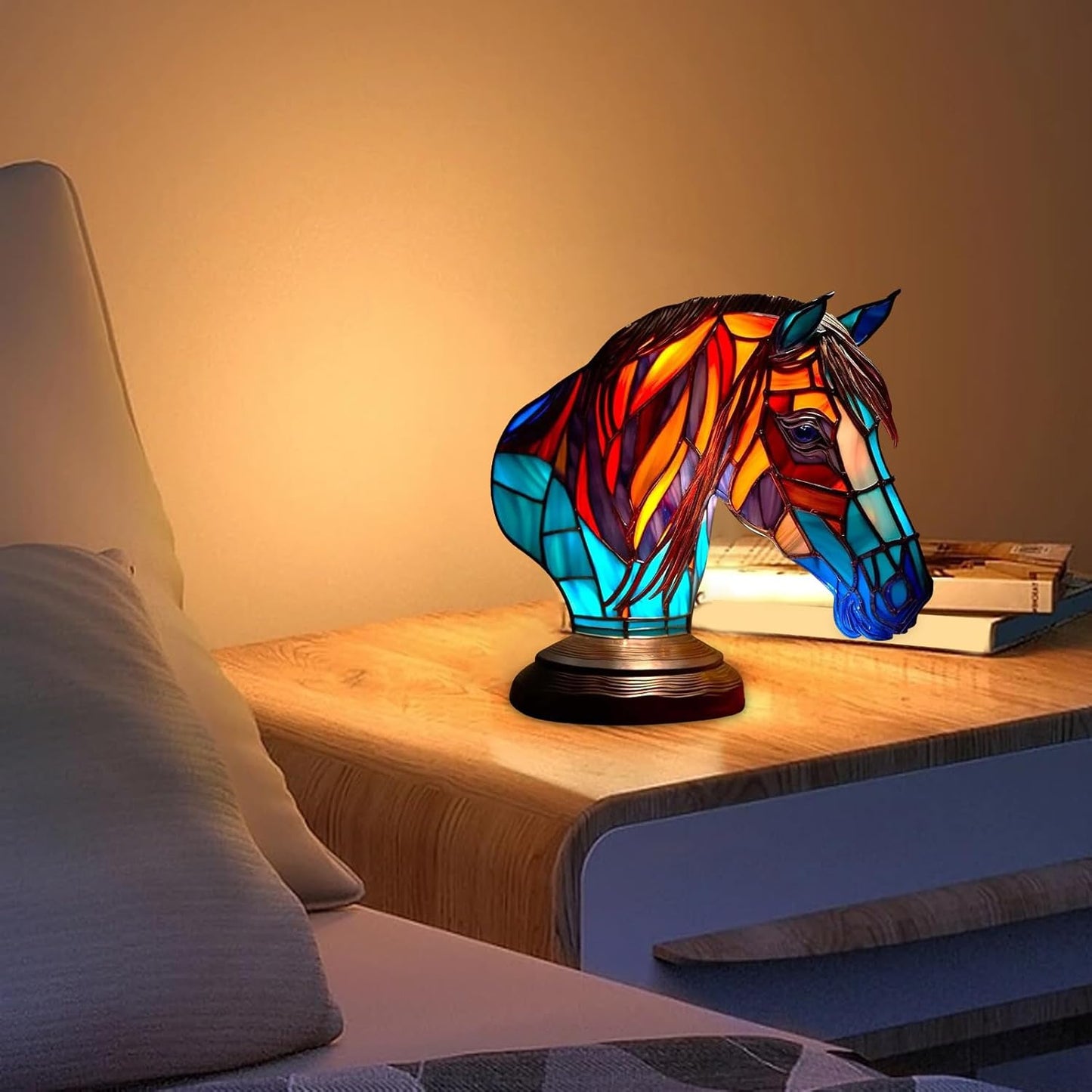Ewerydays | LeuchtPferd - handgefertigte Lampe, die Herzen erstrahlen lässt