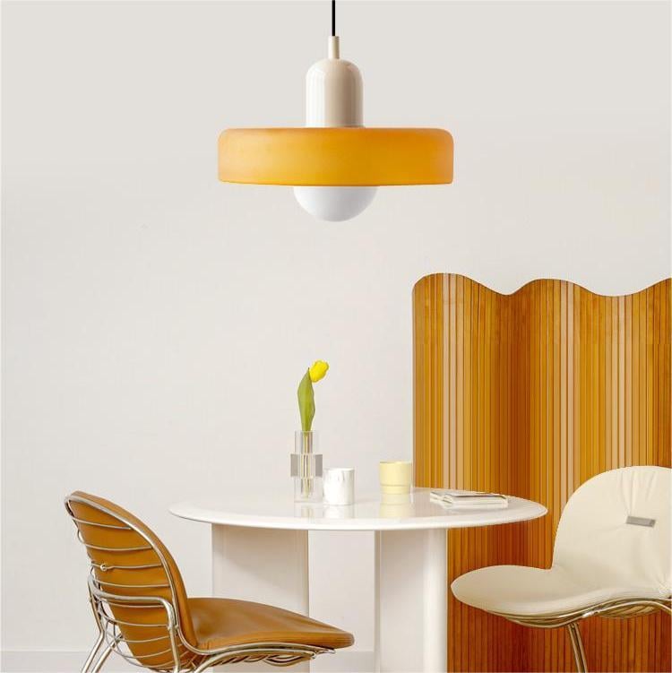 Ewerydays | Bauhaus-Pendelleuchte aus farbigem Glas