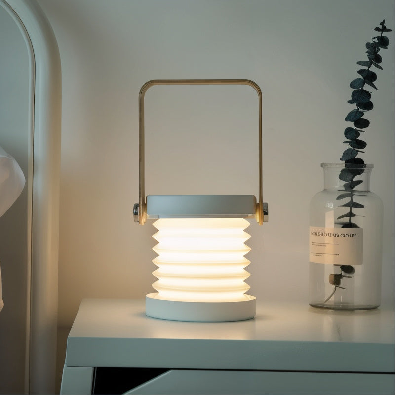 Ewerydays | LumiTouch - Dimmbare LED-Laterne mit USB-Ladefunktion