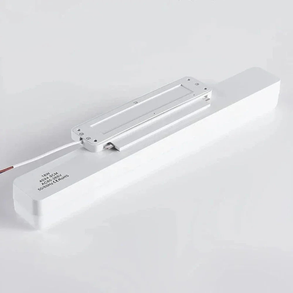 Ewerydays | ClearGlow - LED-Spiegelleuchte für das Badezimmer