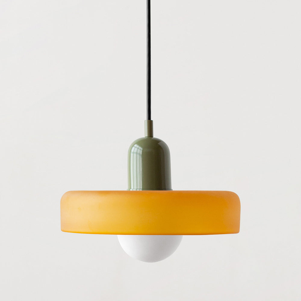 Ewerydays | Bauhaus-Pendelleuchte aus farbigem Glas