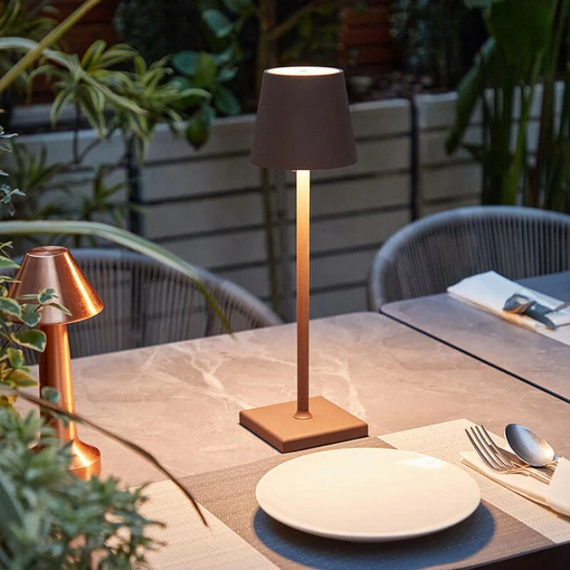 Ewerydays | LumiFlex – LED-Tischlampe kabellos dimmbar & wiederaufladbar – Zuhause & Büro
