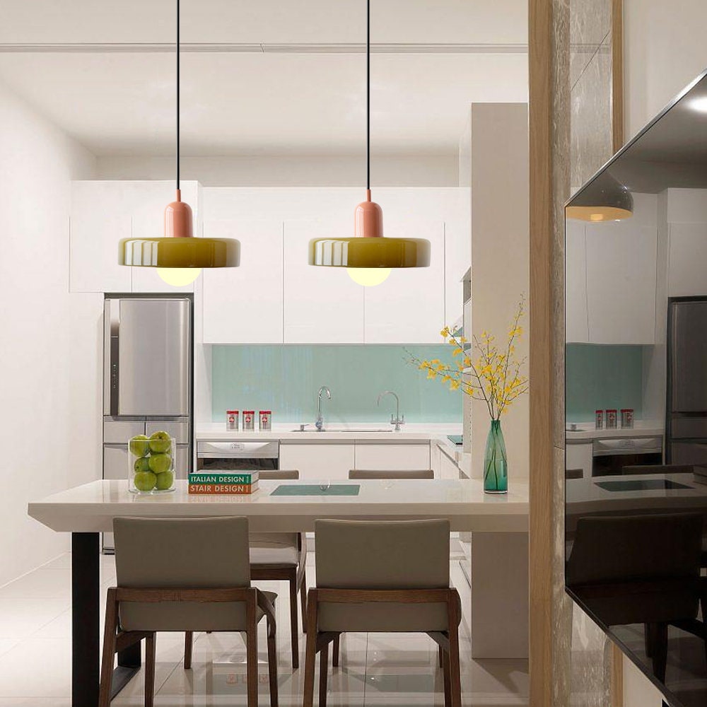Ewerydays | Bauhaus-Pendelleuchte aus farbigem Glas