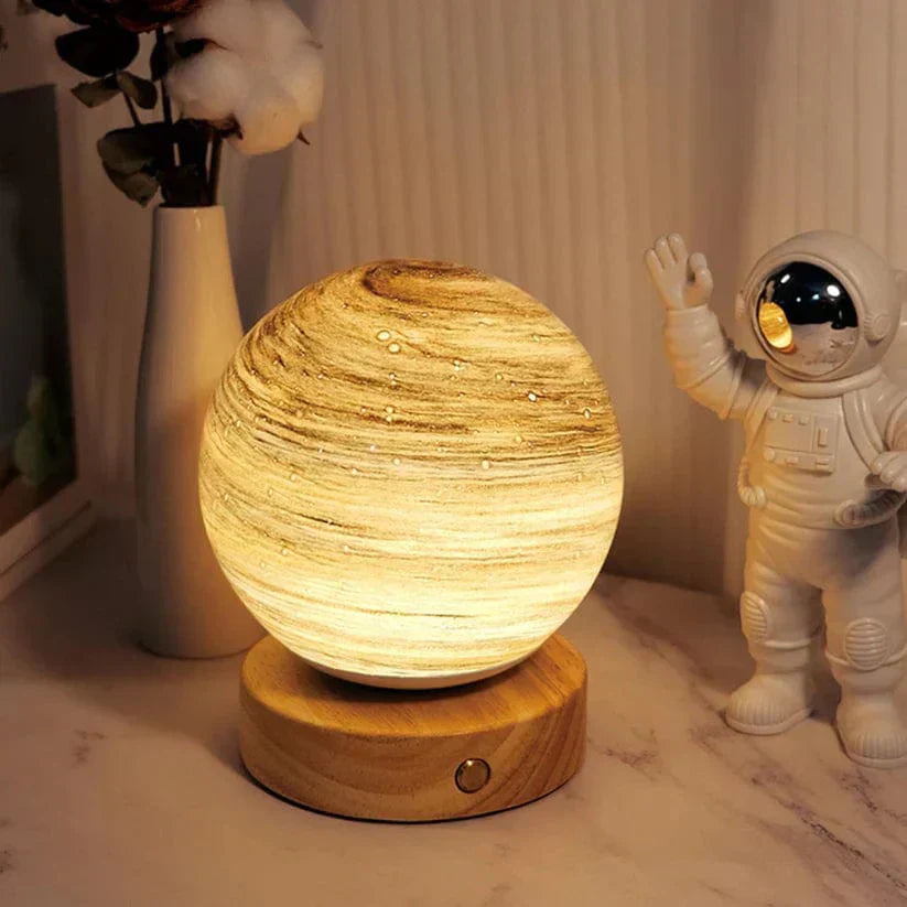 Ewerydays | LunaGlow - Kunstvolle dimmbare USB-Mondlampe