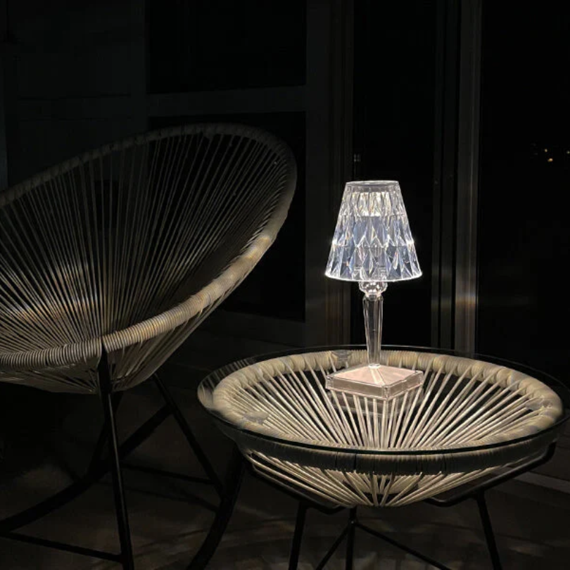 Ewerydays | LumiVera – Kristall Tischlampe dekorativ modern warmweiß Licht E27