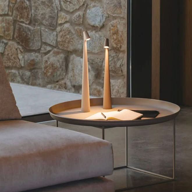 Ewerydays | Wiederaufladbare tragbare LED-Tischlampe