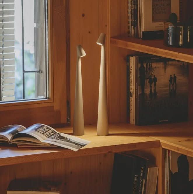 Ewerydays | Wiederaufladbare tragbare LED-Tischlampe